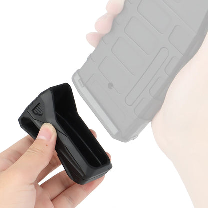 Multi-functional Tactical M4 Magazine Grip Extension